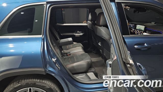Mercedes-Benz GLB-Class 2022 — Şəkil 11/20