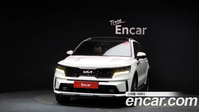Kia Sorento 2022 — Фото 3/20