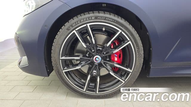 BMW 3 Series 2022 — ფოტო 5/20