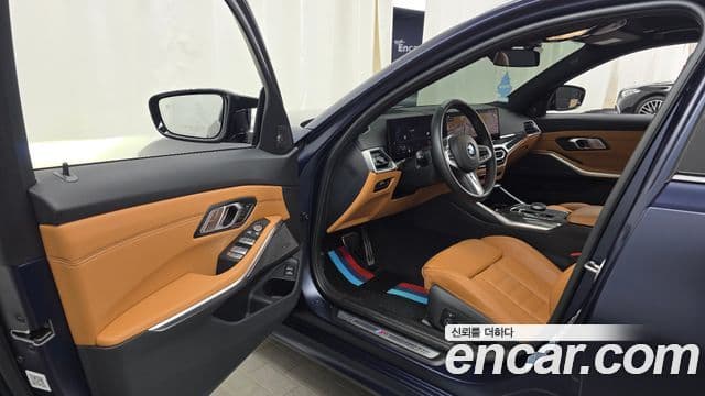 BMW 3 Series 2022 — ფოტო 10/20