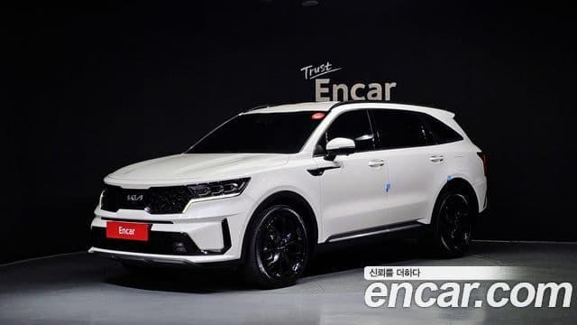 Kia Sorento 2023 — Фото 1/20