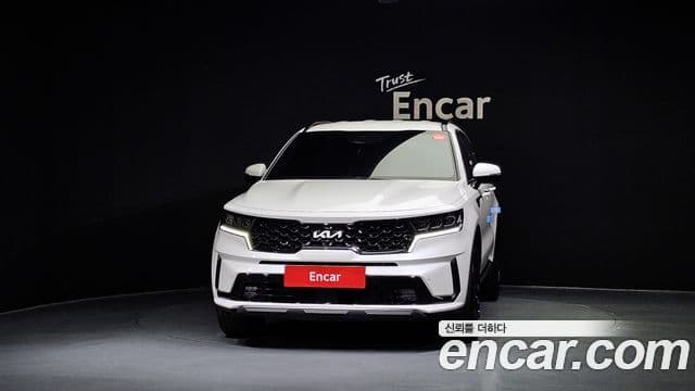 Kia Sorento 2023 — Фото 3/20