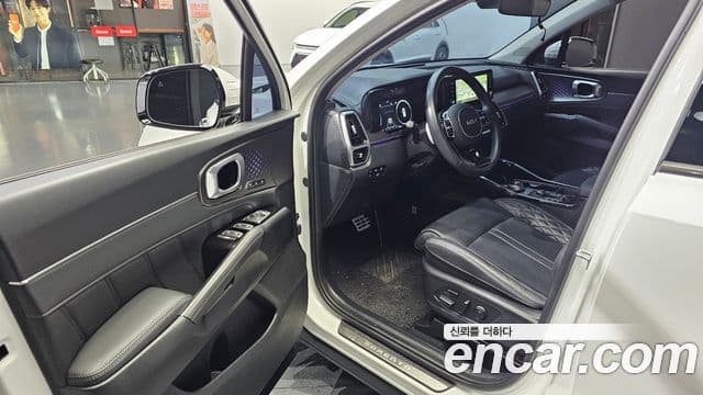 Kia Sorento 2023 — Фото 10/20