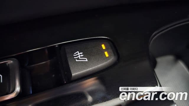 Kia Sorento 2023 — Фото 13/20