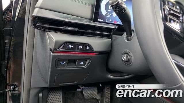 Genesis GV80 2025 — ფოტო 16/20