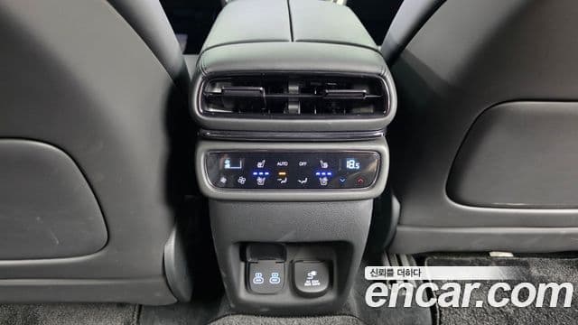 Genesis GV80 2025 — ფოტო 18/20