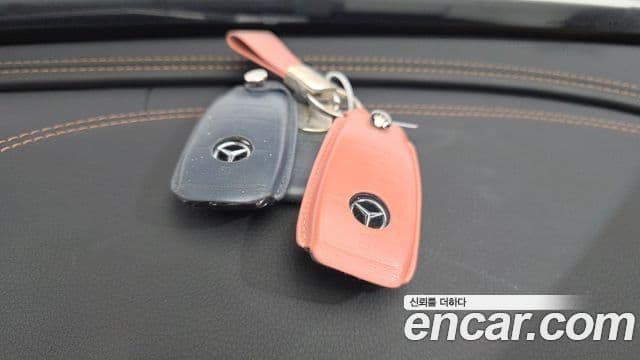 Mercedes-Benz E-Class 2021 — Фото 16/20