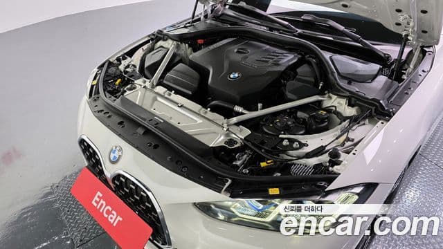 BMW 4 Series 2022 — ფოტო 6/20