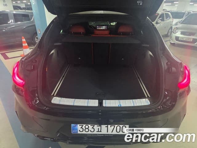 BMW X4 2025 — ფოტო 16/18