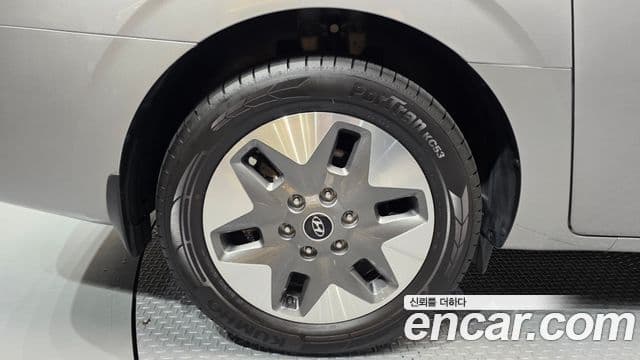 Hyundai Staria 2023 — Şəkil 5/20
