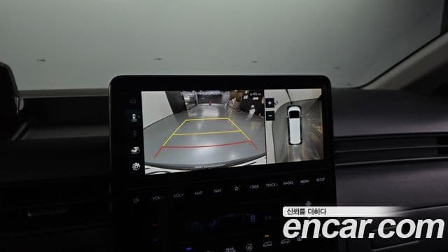 Hyundai Staria 2023 — Şəkil 15/20