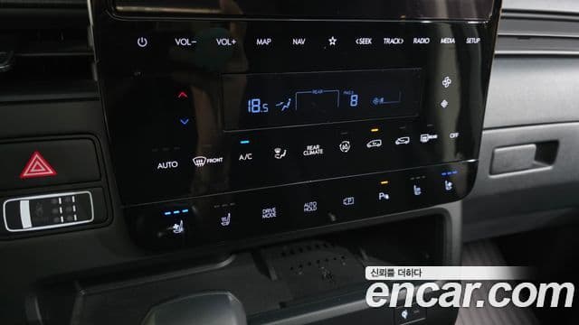 Hyundai Staria 2023 — Şəkil 19/20