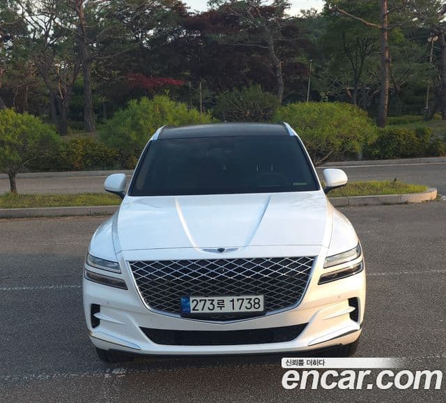 Genesis GV80 2021 — Şəkil 10/16