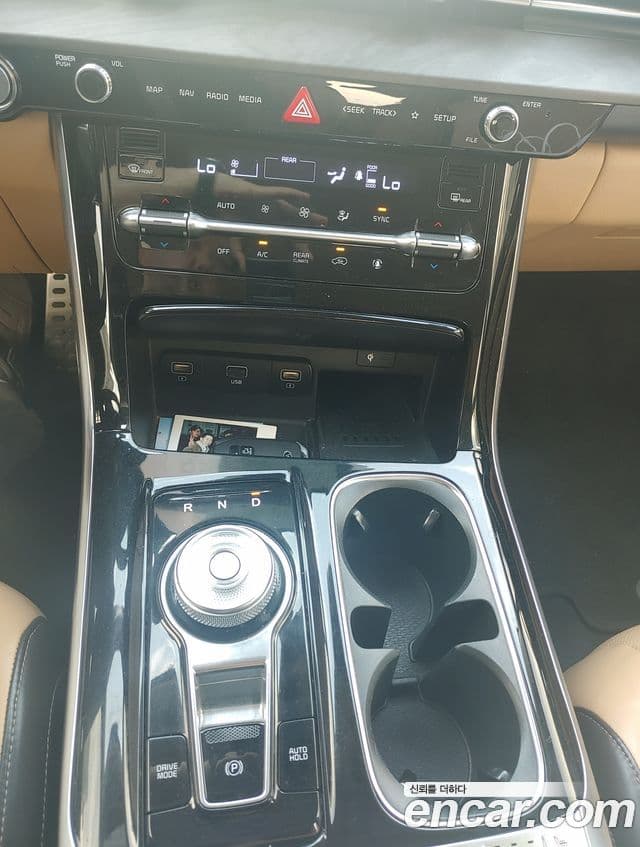 Kia Carnival 2020 — Şəkil 6/11