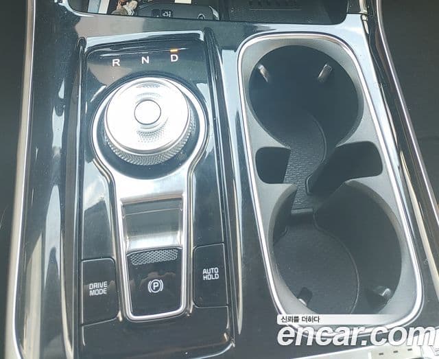 Kia Carnival 2020 — Şəkil 8/11