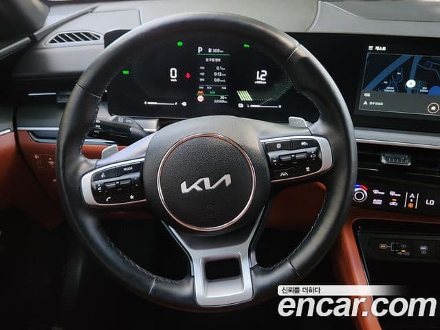 Kia K5 2024 — ფოტო 6/20