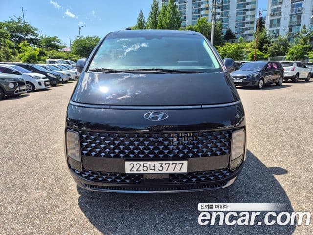Hyundai Staria 2023 — Şəkil 2/20