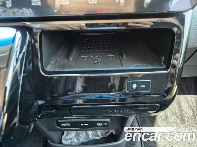 Hyundai Staria 2023 — Şəkil 19/20