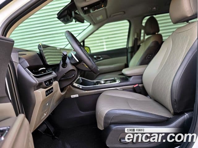 Kia Carnival 2024 — Şəkil 11/20