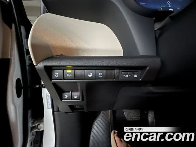 Toyota Sienna 2025 — ფოტო 5/11