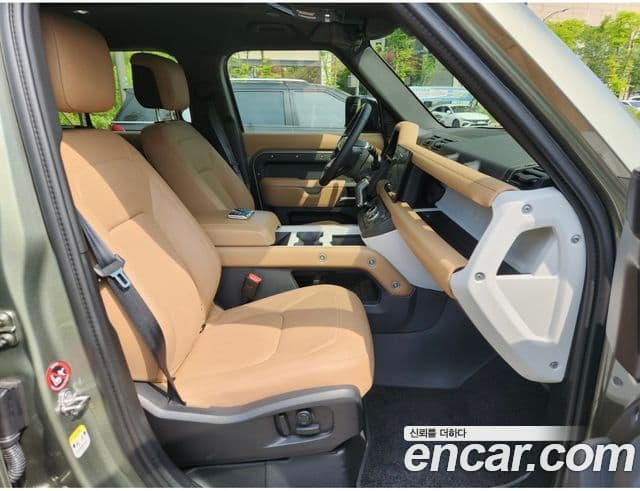 Land Rover Defender 2024 — ფოტო 9/20