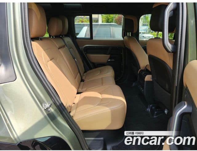 Land Rover Defender 2024 — ფოტო 11/20