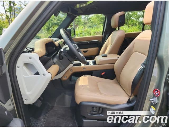 Land Rover Defender 2024 — ფოტო 12/20