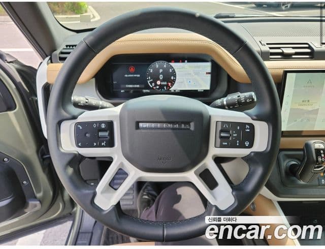 Land Rover Defender 2024 — ფოტო 14/20