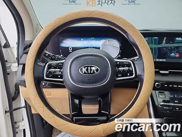 Kia Carnival 2020 — Şəkil 8/19