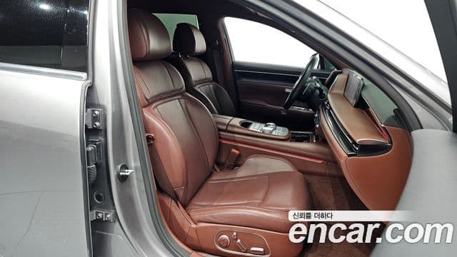 Genesis G90 2022 — Şəkil 11/20