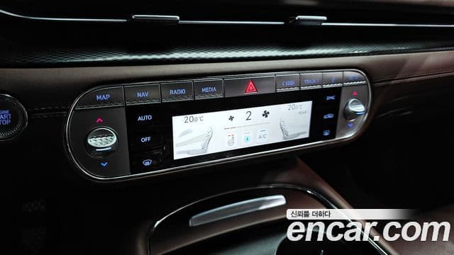 Genesis G90 2022 — Şəkil 17/20