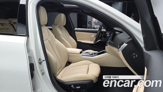 BMW 3 Series 2023 — ფოტო 11/20
