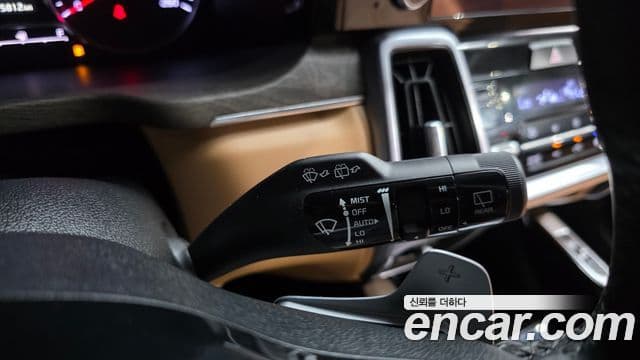 Kia Sorento 2022 — Şəkil 15/20