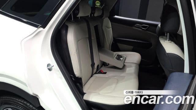 Kia Sportage 2022 — ფოტო 11/20