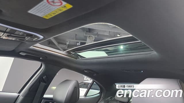 Genesis G70 2019 — ფოტო 15/20