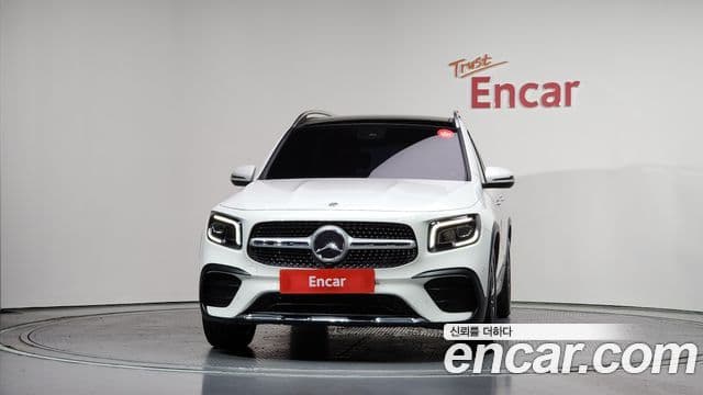 Mercedes-Benz GLB-Class 2021 — Şəkil 3/20