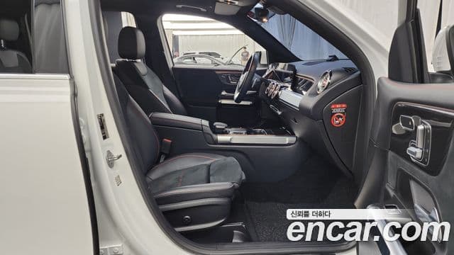 Mercedes-Benz GLB-Class 2021 — Şəkil 11/20