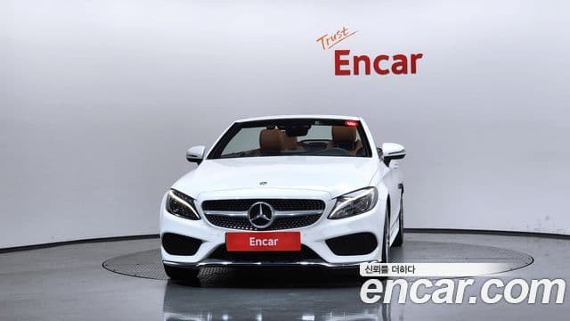 Mercedes-Benz C-Class 2018 — ფოტო 3/20