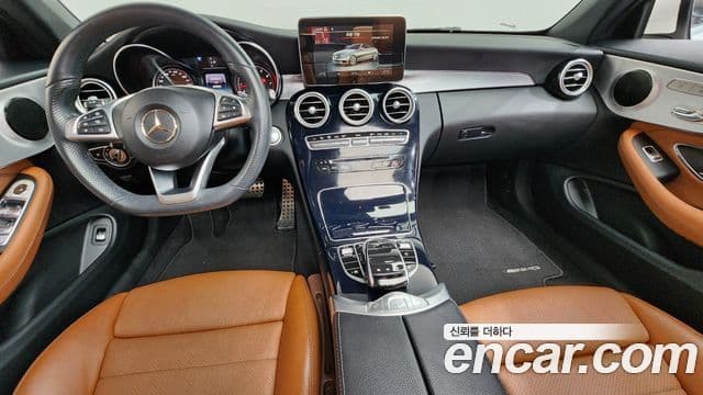 Mercedes-Benz C-Class 2018 — ფოტო 7/20