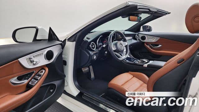 Mercedes-Benz C-Class 2018 — ფოტო 10/20