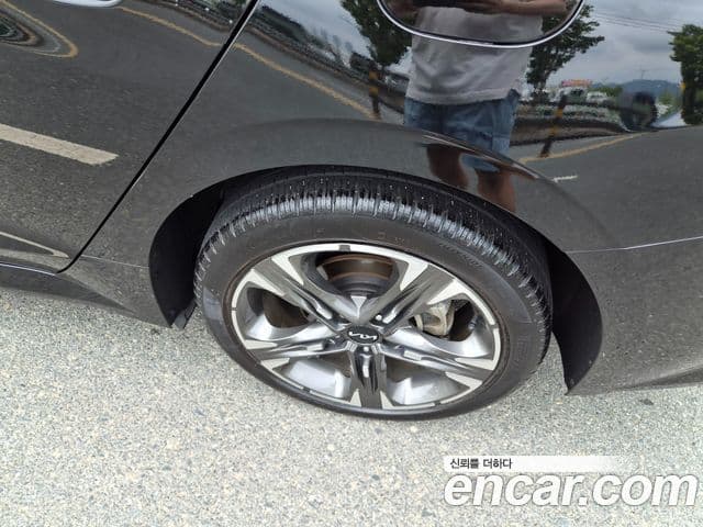 Kia K5 2022 — ფოტო 5/20