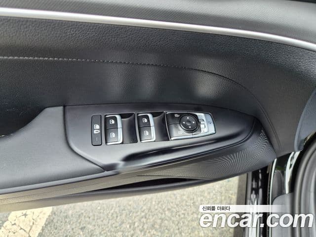 Kia K5 2022 — фото 8 из 20