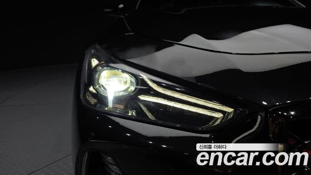 Genesis G70 2019 — Photo 24/34