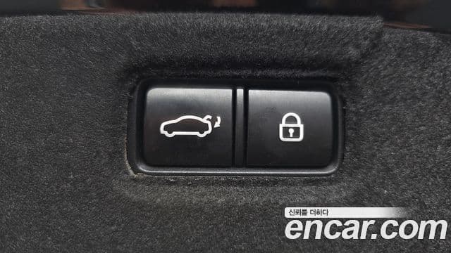 Genesis G70 2019 — Photo 3/34