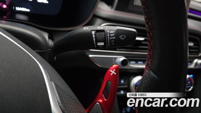 Genesis G70 2019 — Photo 23/34