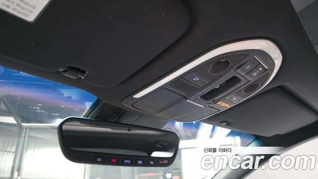 Genesis G70 2019 — Photo 31/34
