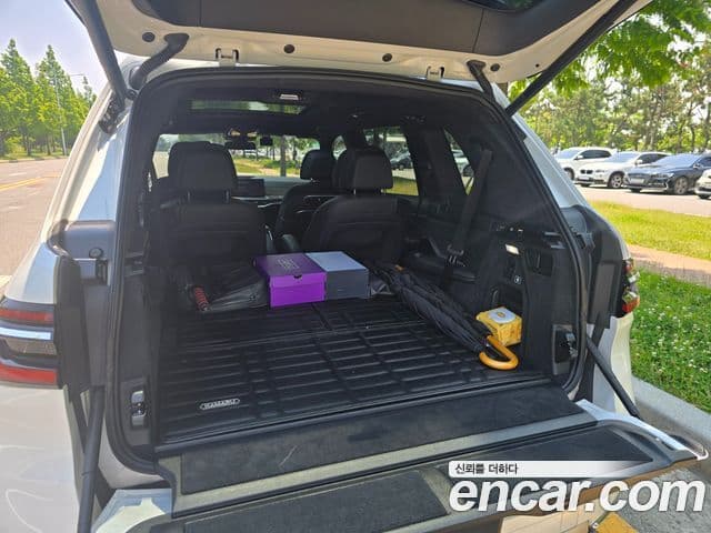 BMW X7 2023 — Photo 12/20