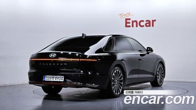 Hyundai Grandeur 2023 — Şəkil 2/20