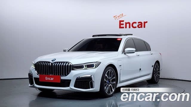 BMW 7 Series 2022 — Photo 14/20