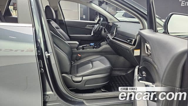 Kia Sportage 2022 — ფოტო 11/20
